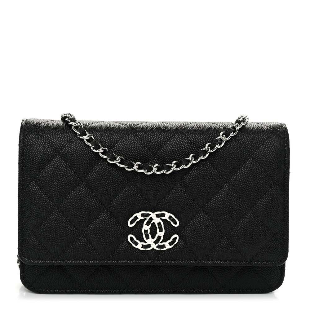 Caviar Quilted Chanel 19 Wallet On #296830C49B